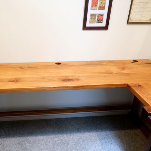 Rimu Office Desk