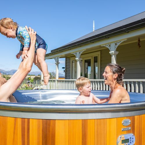 Stainless Steel Round Spa ⌀ 1.9m