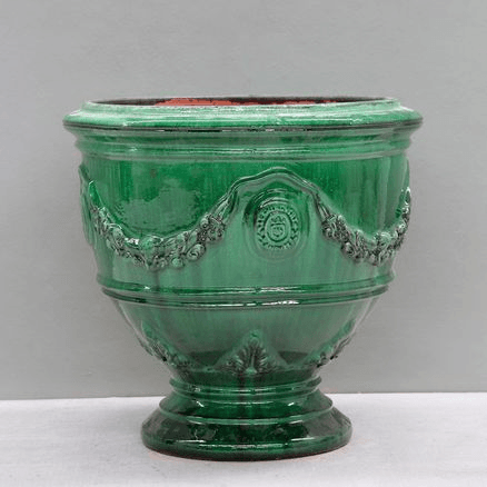 Green Versailles Traditional Coupe