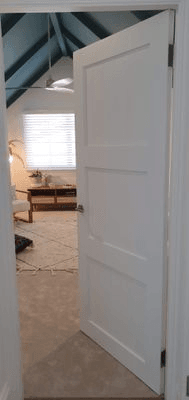 AR44 Barn Door