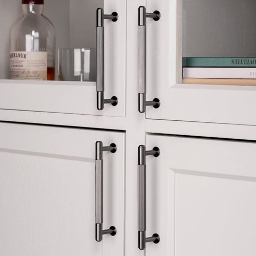 Linear Pull Bar