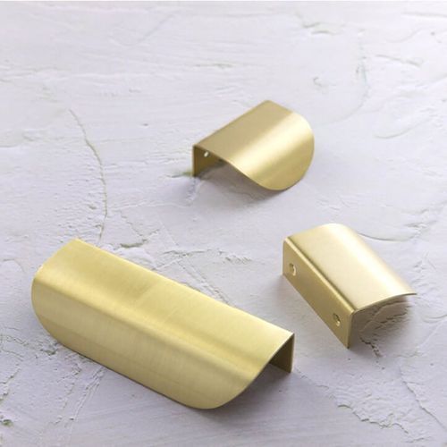 Brass kitchen lip pull handles round