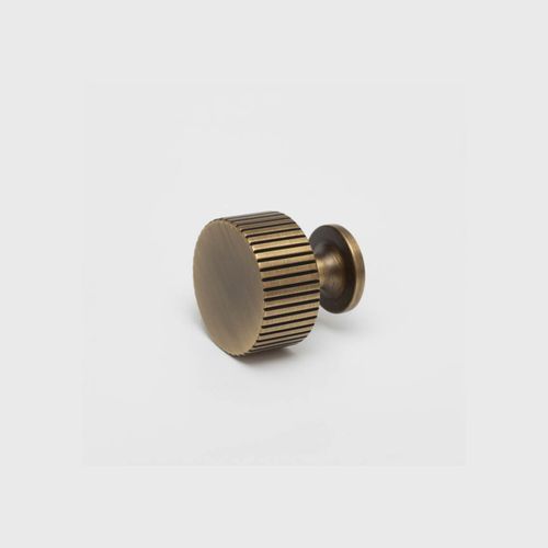 KT&CO Kitchen drawer knobs antique aged brass Rose Bay