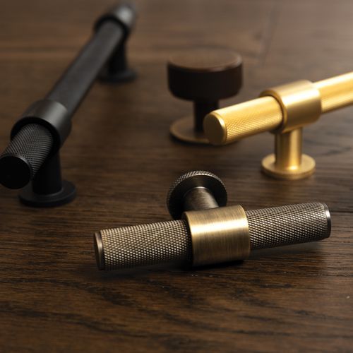 Momo Handles - Belgravia Collection