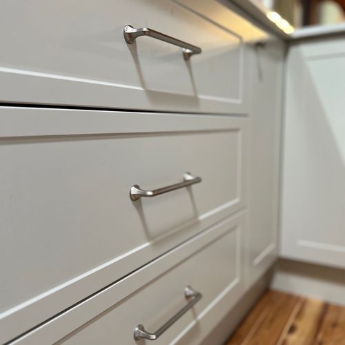 Momo Handles - Caselle Collection