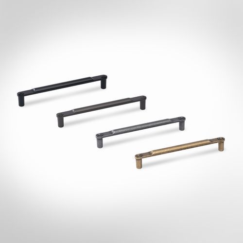 Gaziano D Handle
