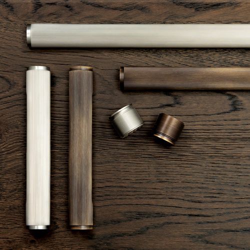 Momo Handles - Manhattan Collection