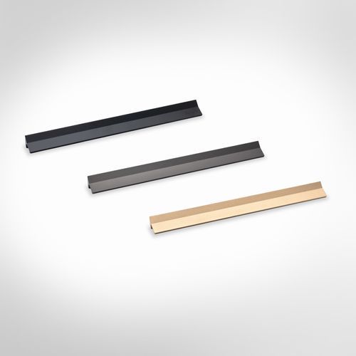 Spada Lip Pull Handle