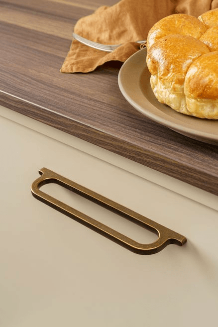 Omega Cabinet Handle