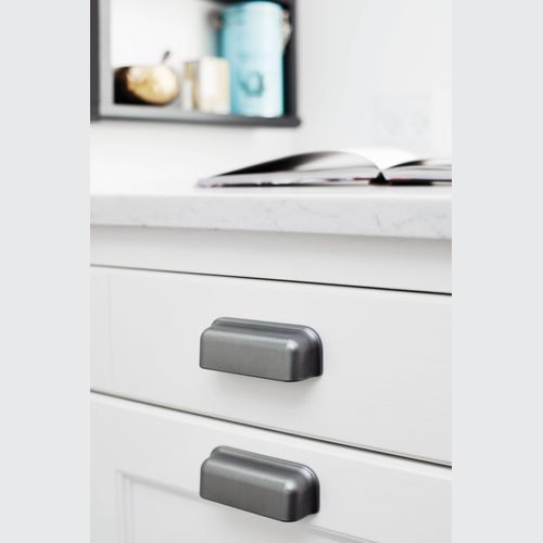 Furnipart Port Handle