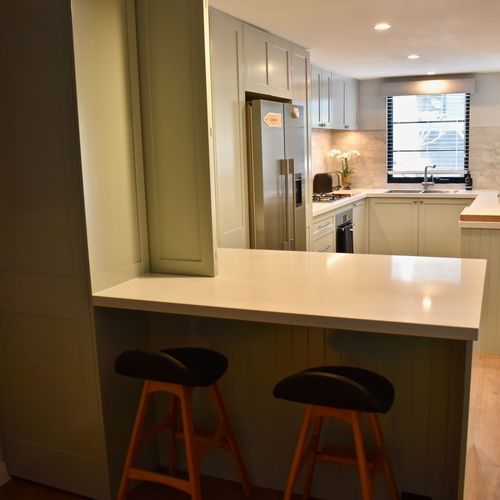 Traditional Shaker Kitchen