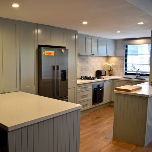 Traditional Shaker Kitchen