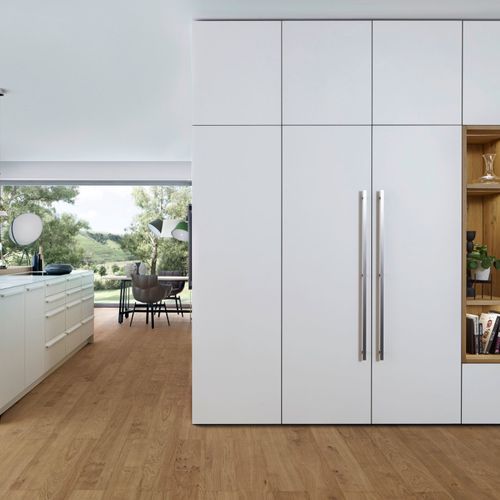 Bondi & Xylo Lacquered Kitchen Cabinetry