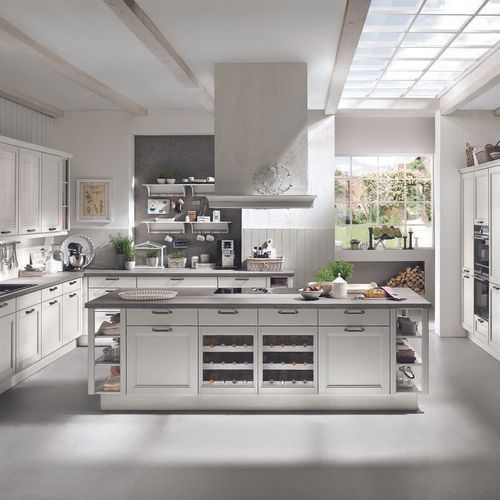 York Cottage Style Wood Kitchen Cabinetry