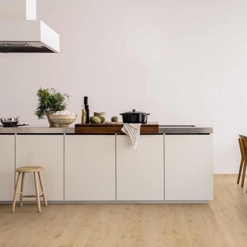 Clix XL Spring Oak Laminate Flooring