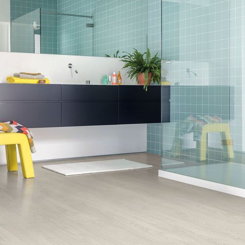 Quick-Step Impressive Patina Classic Oak Light Laminate Flooring