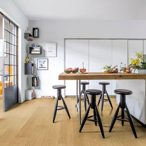 Quick-Step Impressive Natural Varnished Oak Laminate Flooring