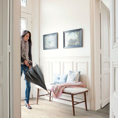Quick-Step Impressive Soft Oak Light Laminate Flooring