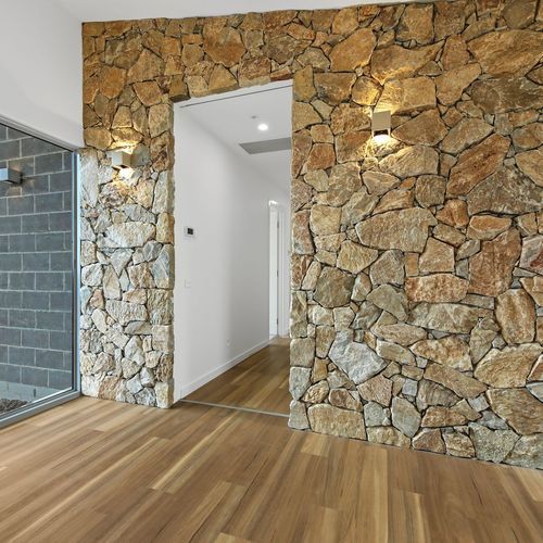 Loose Random Helvia Wall Cladding