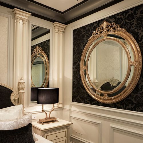 Georgian Hand-Carved Mirror