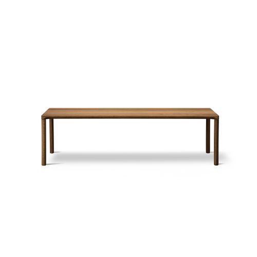 Piloti Table Model 6715 by Fredericia