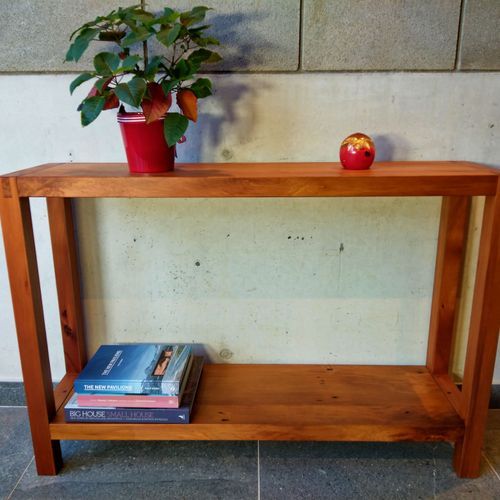 Rimu Console Table