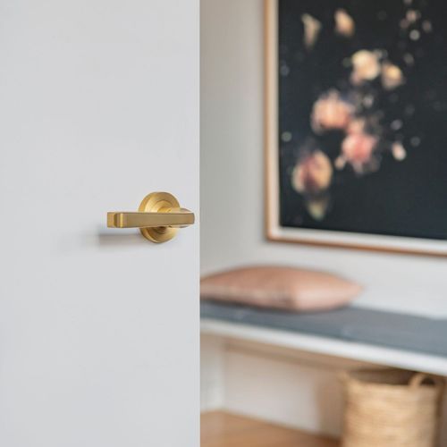 Iver Annecy Door Lever Handle on Round Rose