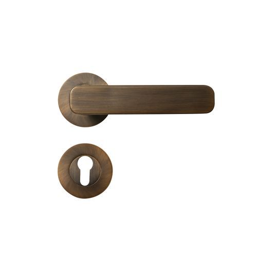 Momo Handles - Aspen Architectural Door Hardware