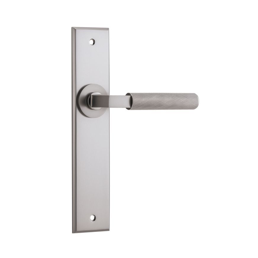 Iver Brunswick Door Lever on Chamfered Backplate