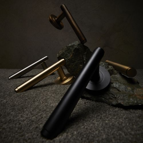 Momo Handles - Bellevue Architectural Door Hardware