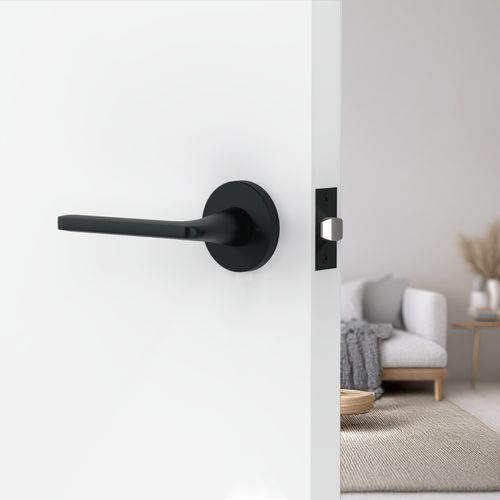 Loft Lever Handle In Matt Black