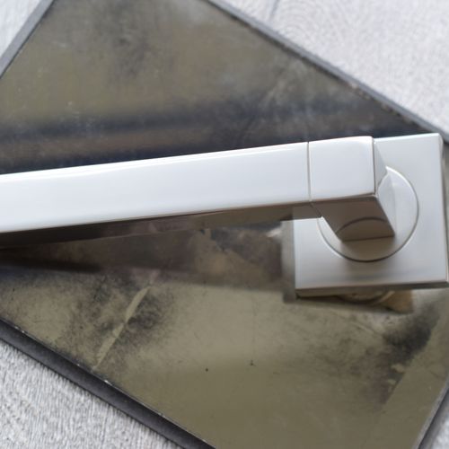 TS S1526 SQUARE SOLID LEVER HANDLE