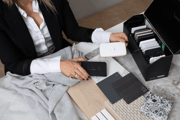 Design Professional Sample Box