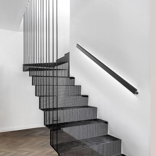 GRIP Linear Profile by Macrolux