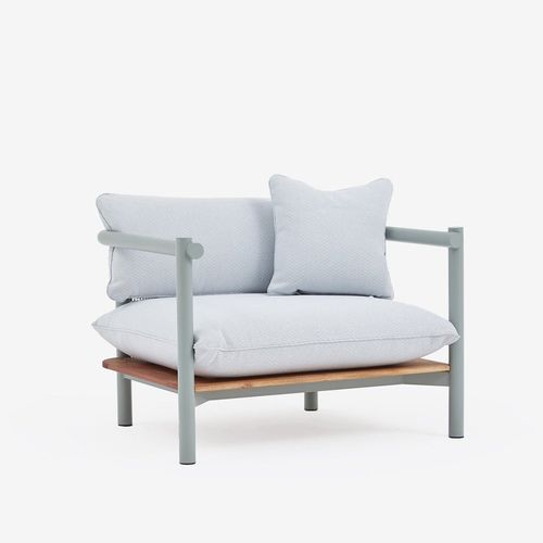 Kin Outdoor Chair by Tim Webber