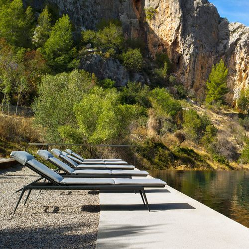 Branch Outdoor Sunlounger by Tribu