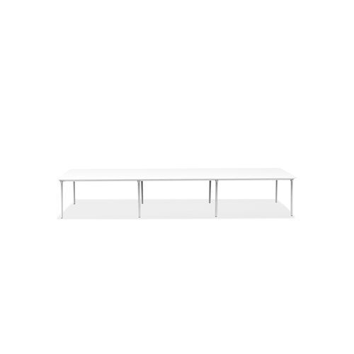 Phoenix Table by Luca Nichetto