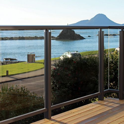 Edge® Balustrade