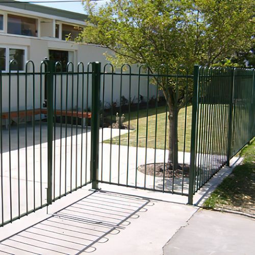 Sherwood - Tubular School Fence