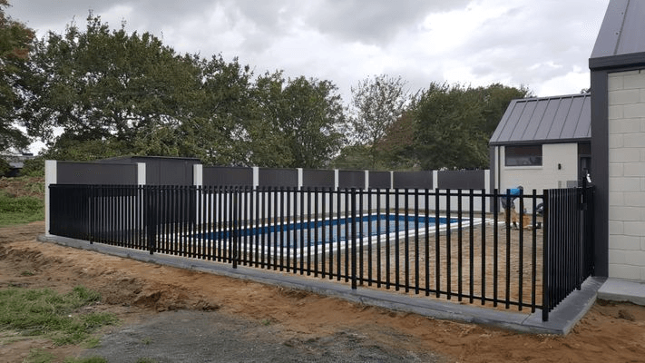Taranaki - Tubular Garden & Residential Fence