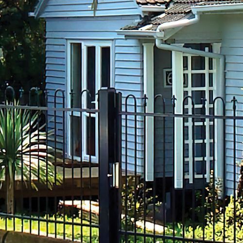 Tudor - Tubular Garden & Residential Fence