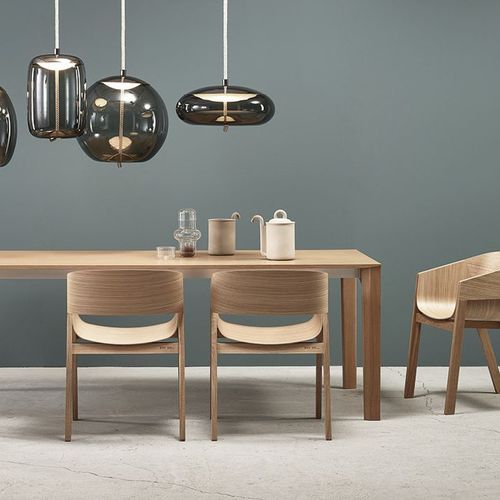 Lasu Dining Table - Natural Oak - by TON