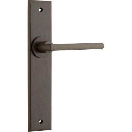 Baltimore Lever - Chamfered Backplate