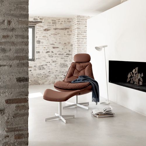 Daya Swivel Armchair