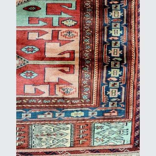 Caucasian 5 Medallion Rug 144x104cm