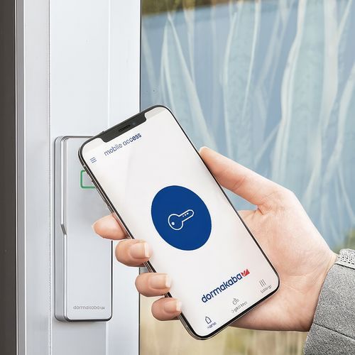 Access Control Solutions | Small & Medium Enterprises
