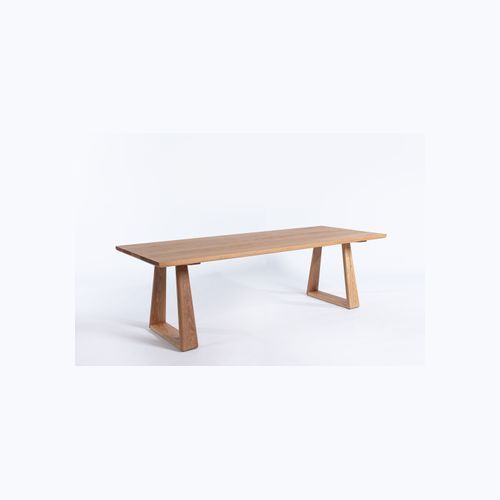 Bruno Table