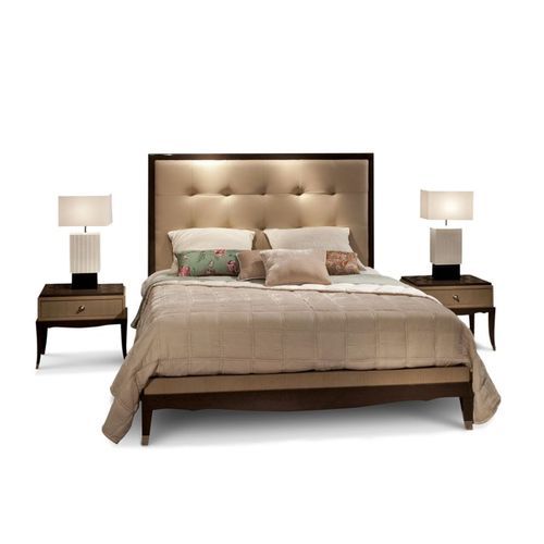 Grand Hotel Bed