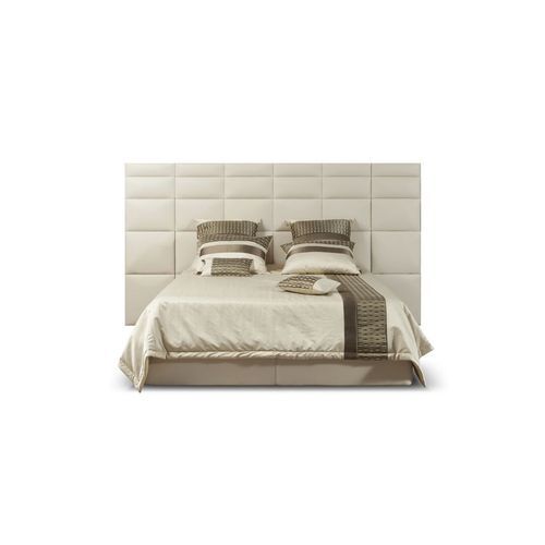 Courchevel Bed