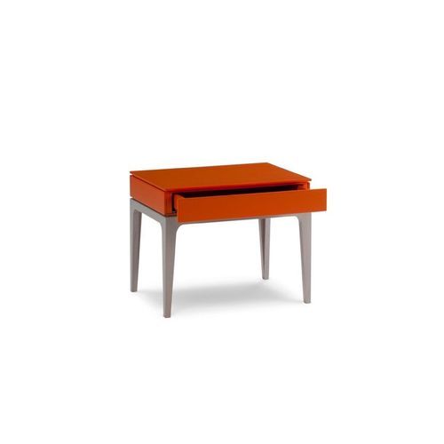 Devom Bedside Table